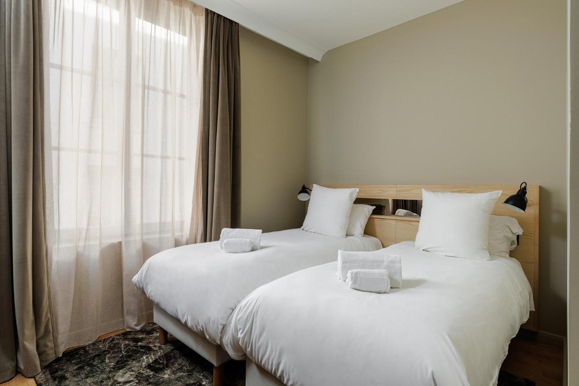 Hotel Des Sept - Entree Autonome, Reception En Ligne - Encore Mieux Orléans Eksteriør bilde
